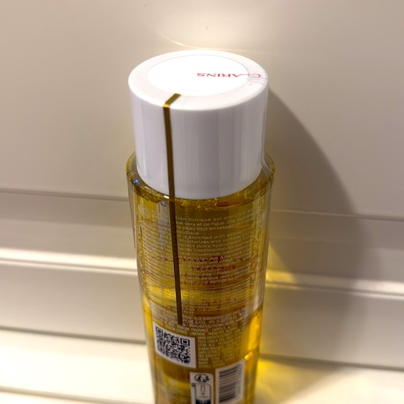 Clarins Hydrating Toning Lotion - Picture 4 of 7